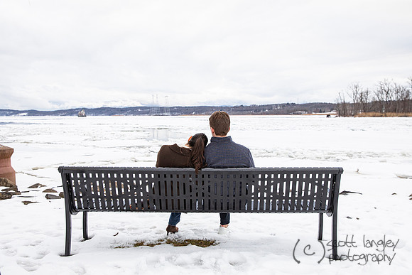 engagement-075