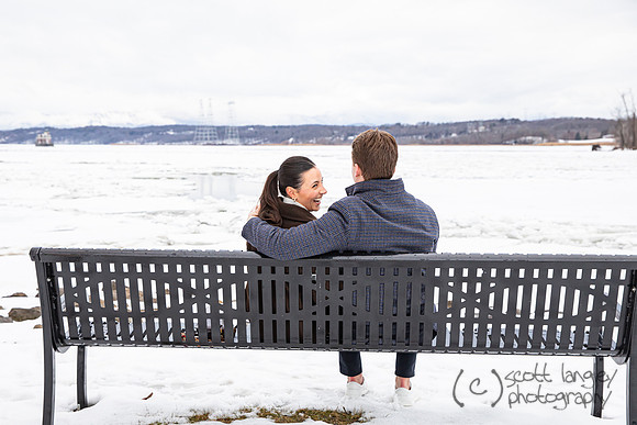 engagement-082