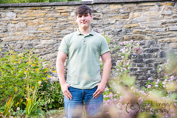 senior-064