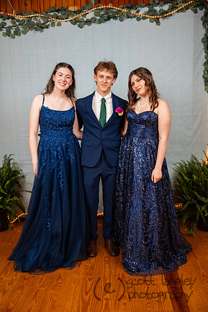 prom2025-093