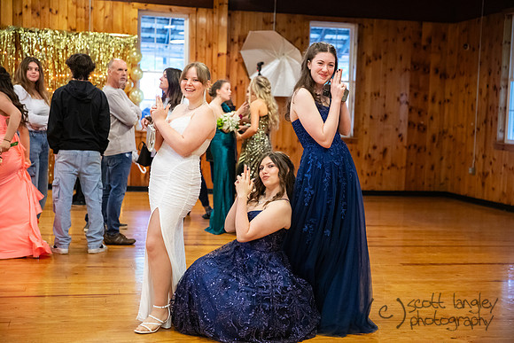 prom2025-162