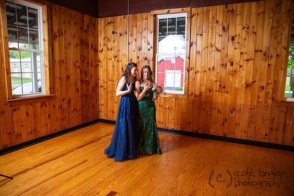 prom2025-178