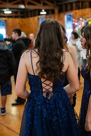 prom2025-136