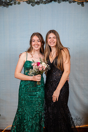 prom2025-086