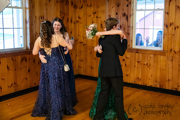 prom2025-175