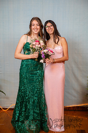 prom2025-070