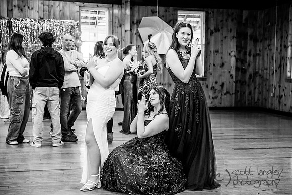 prom2025-164