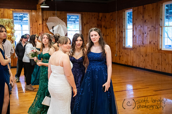 prom2025-156