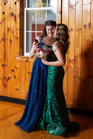 prom2025-183
