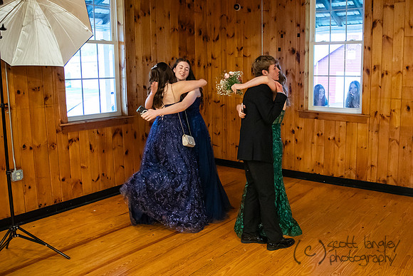 prom2025-173